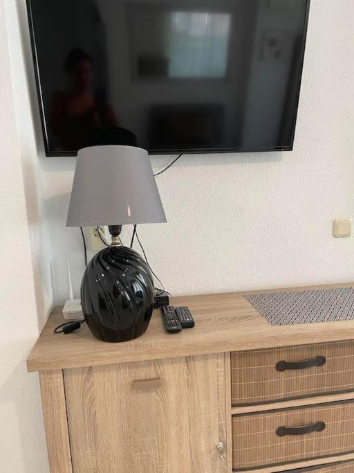 Flamenco Chill Apartment Торевьиа Экстерьер фото