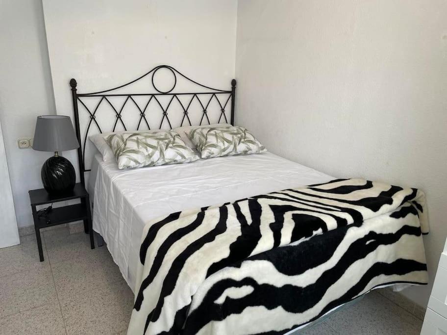 Flamenco Chill Apartment Торевьиа Экстерьер фото